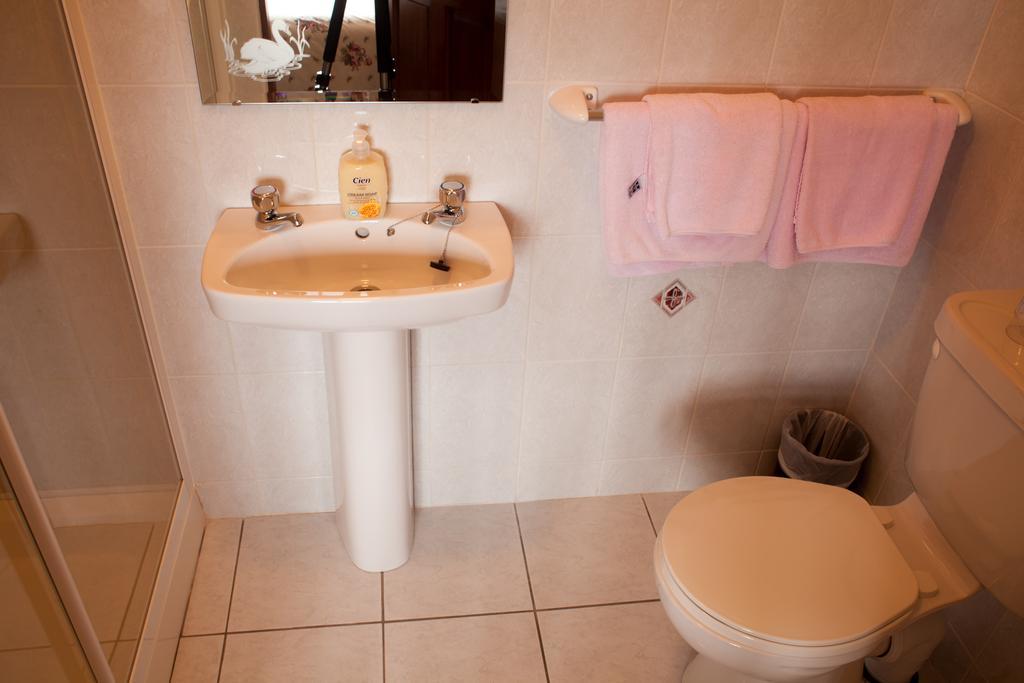 Atlantic View B&B ลิสกานเนอร์ ห้อง รูปภาพ